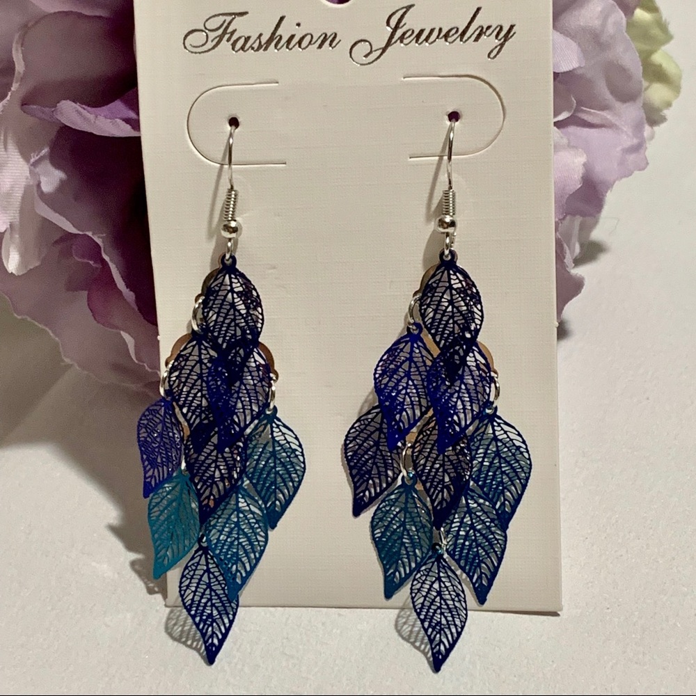 Beautiful Tones of Blue Filigree Leaves Earrings - Picture 4 of 5